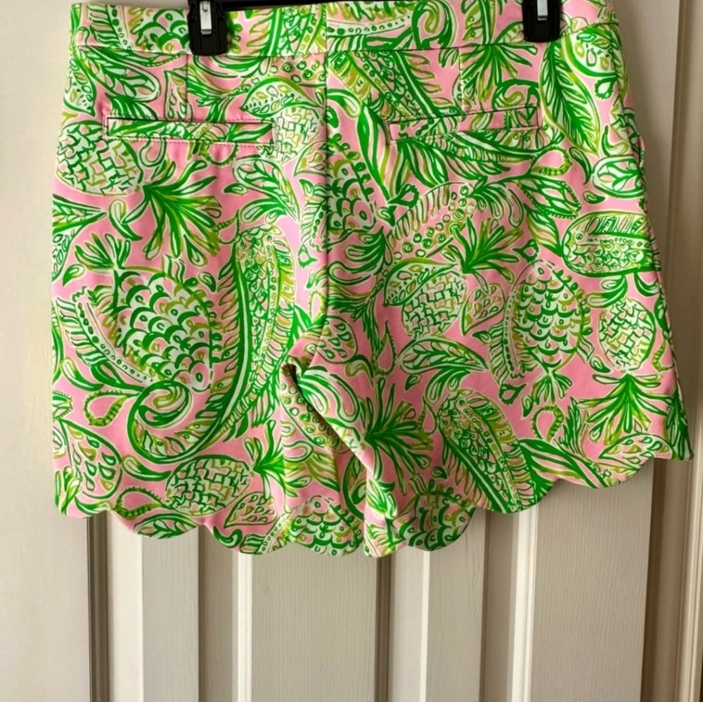 Lilly Pulitzer Darci Scalloped Knit Shorts Size 10 - Picture 6 of 9